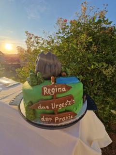 Regina das Urgestein der Praxis